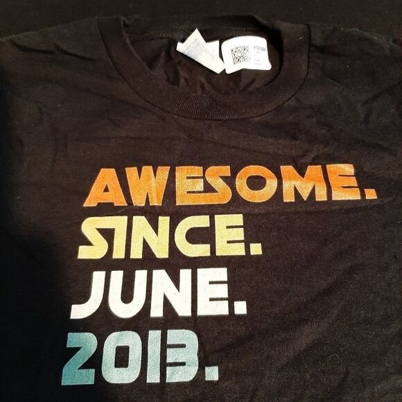 NWT Youth Small AWESOME.SINCE.JUNE.2013. T-Shirt - Picture 2 of 3
